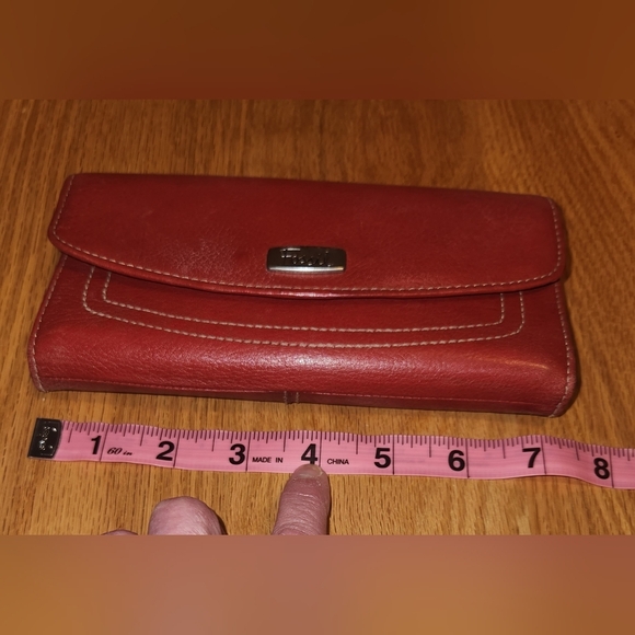 🌞NICE FOSSIL Pretty Red Leather Wallet - Picture 2 of 12